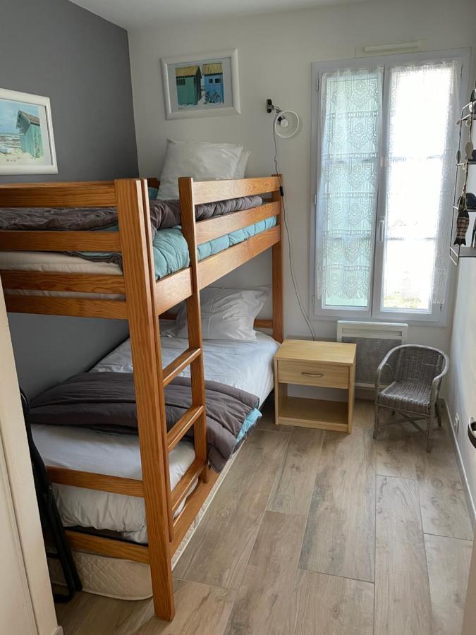 Maison avec spa idéalement placée au bois plage Le Bois-Plage-en-Ré Esterno foto